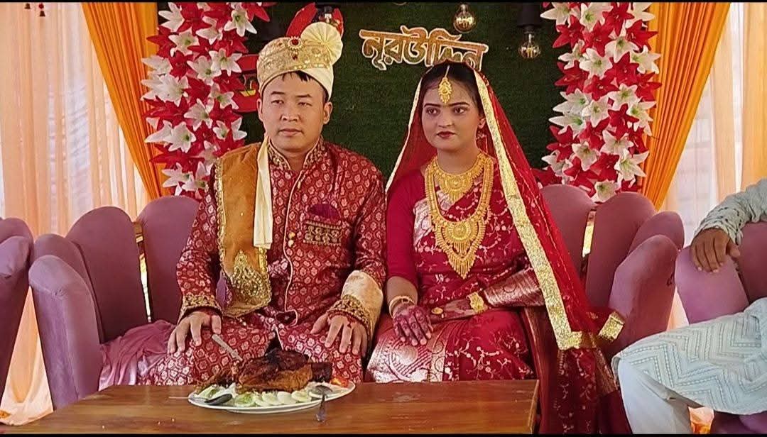 প্রেমের টানে চীন থেকে মোহনগঞ্জে এসে ধর্মান্তরিত হয়ে বিয়ে করলেন তরুণ